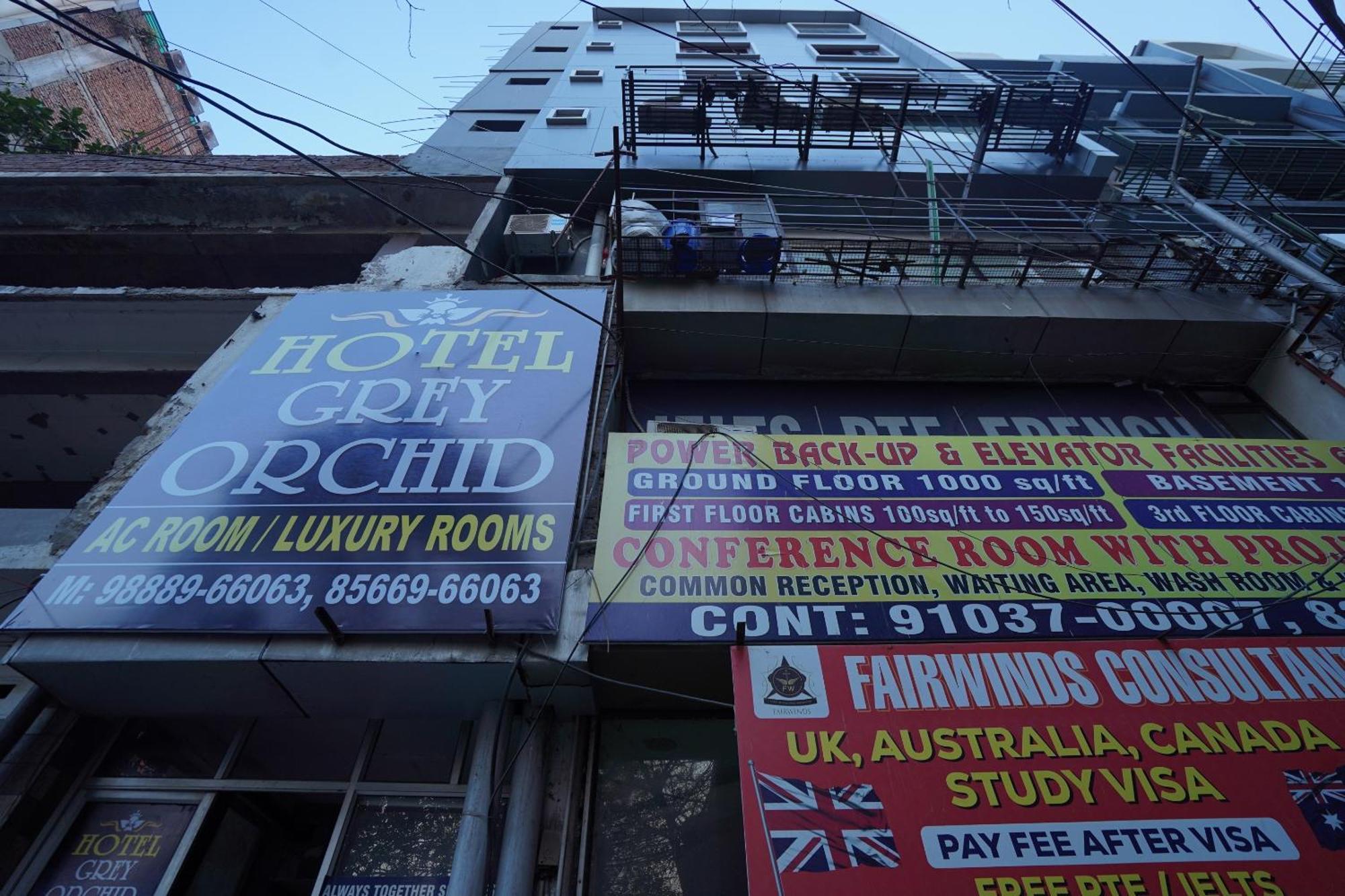 Hotel O Grey Orchid Ludhijána Kültér fotó
