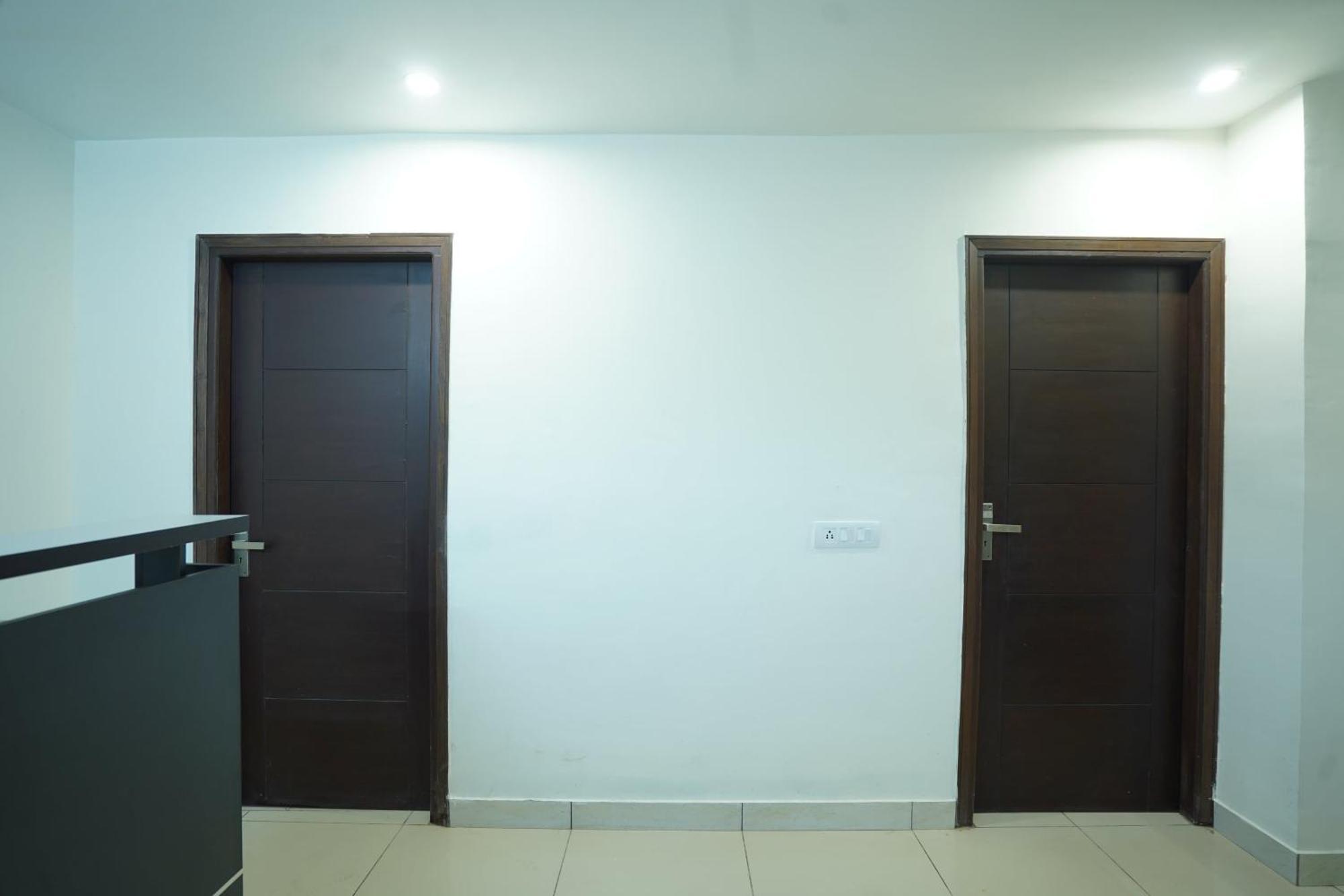 Hotel O Grey Orchid Ludhijána Kültér fotó