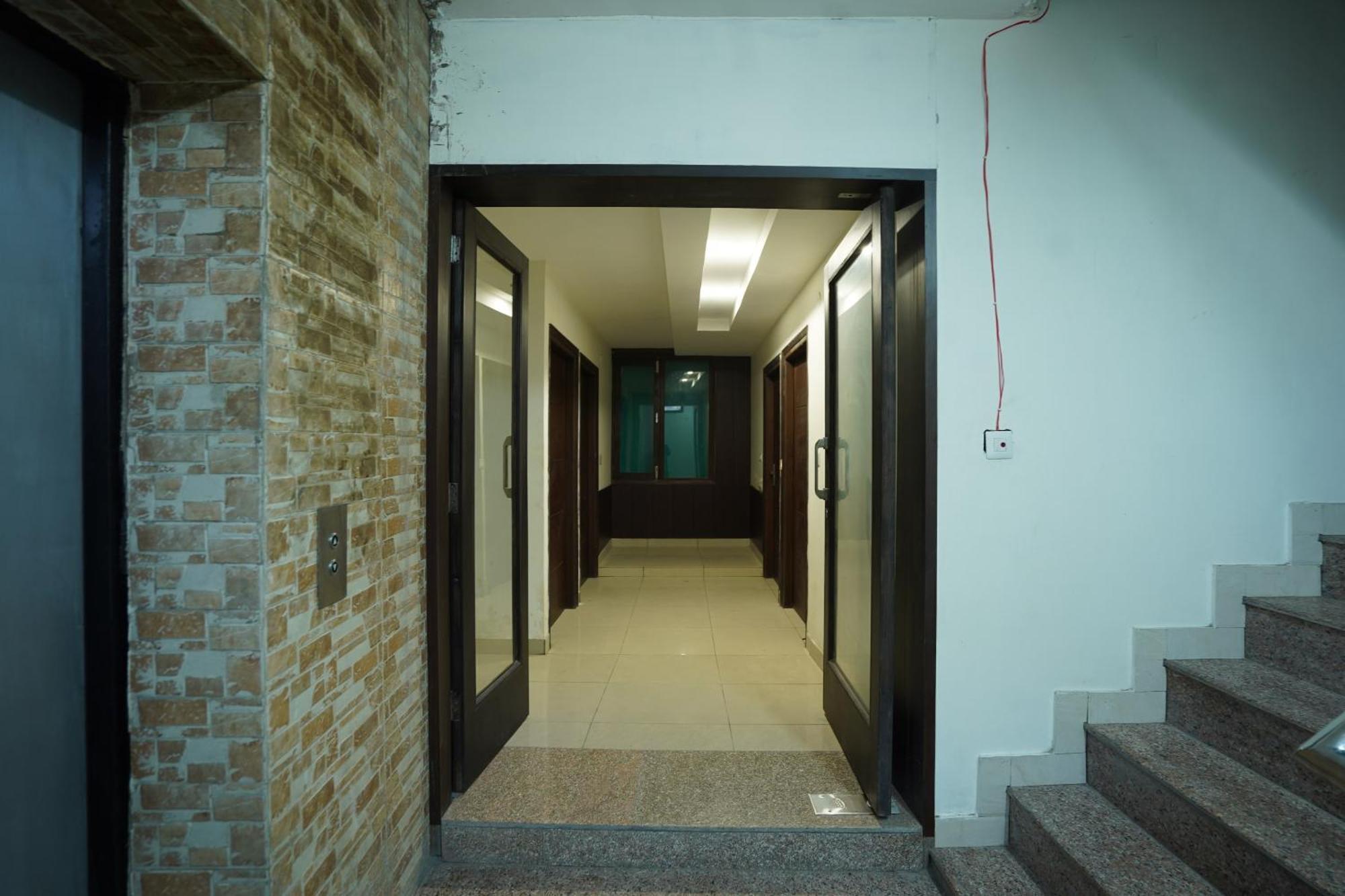 Hotel O Grey Orchid Ludhijána Kültér fotó