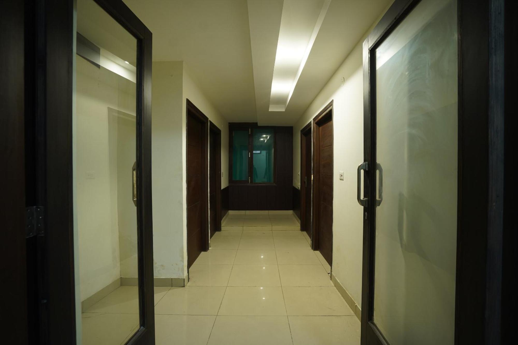 Hotel O Grey Orchid Ludhijána Kültér fotó